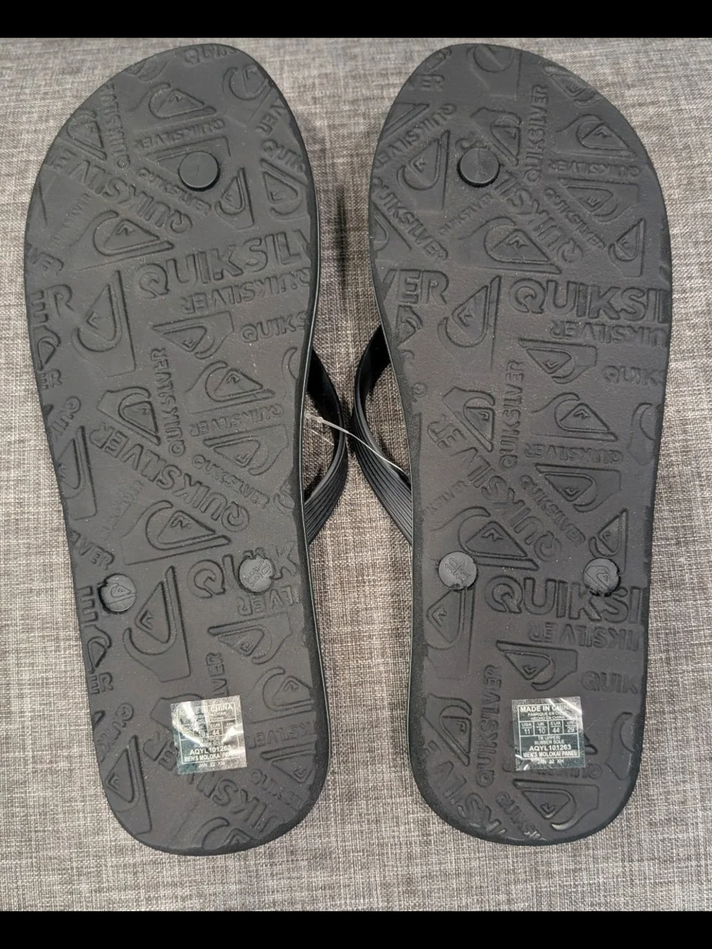 NWT Quicksilver Men's Flip Flops Size 11